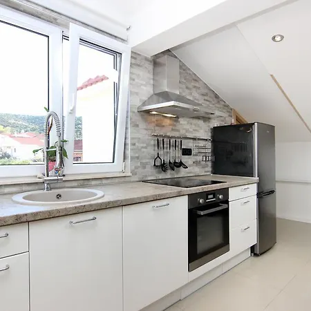 Apartment Pika Smokvina 2A Vinišće Zimmer foto
