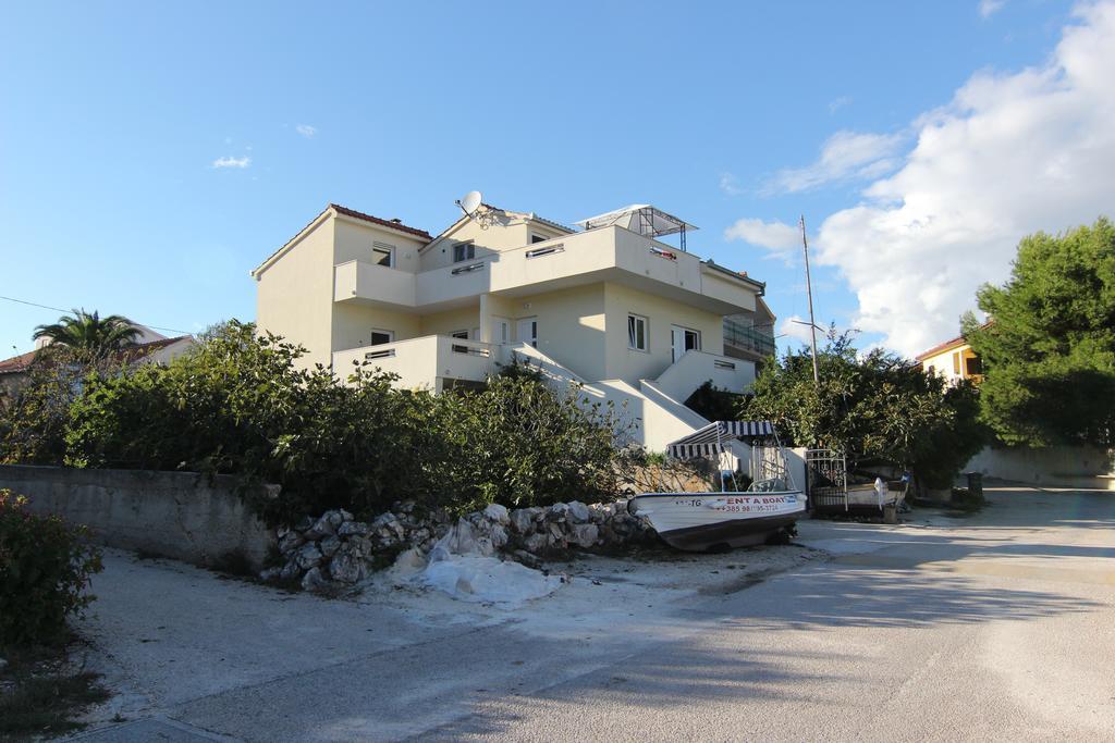 Pika Smokvina 2a Apartment Vinišće